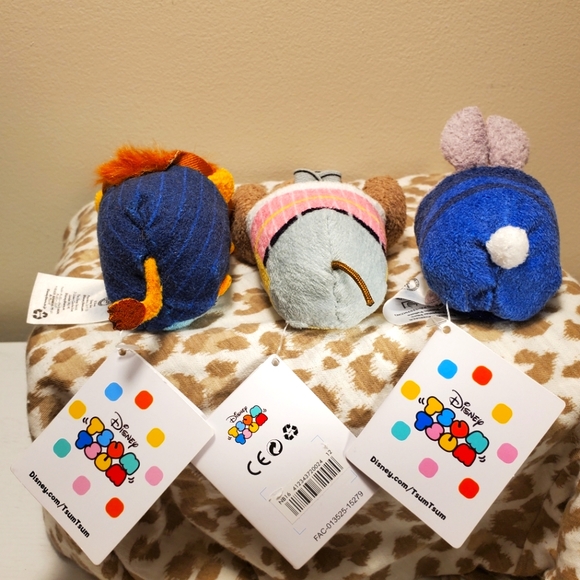 Disney Zootopia Tsum Tsum Set of 3 - Picture 2 of 4